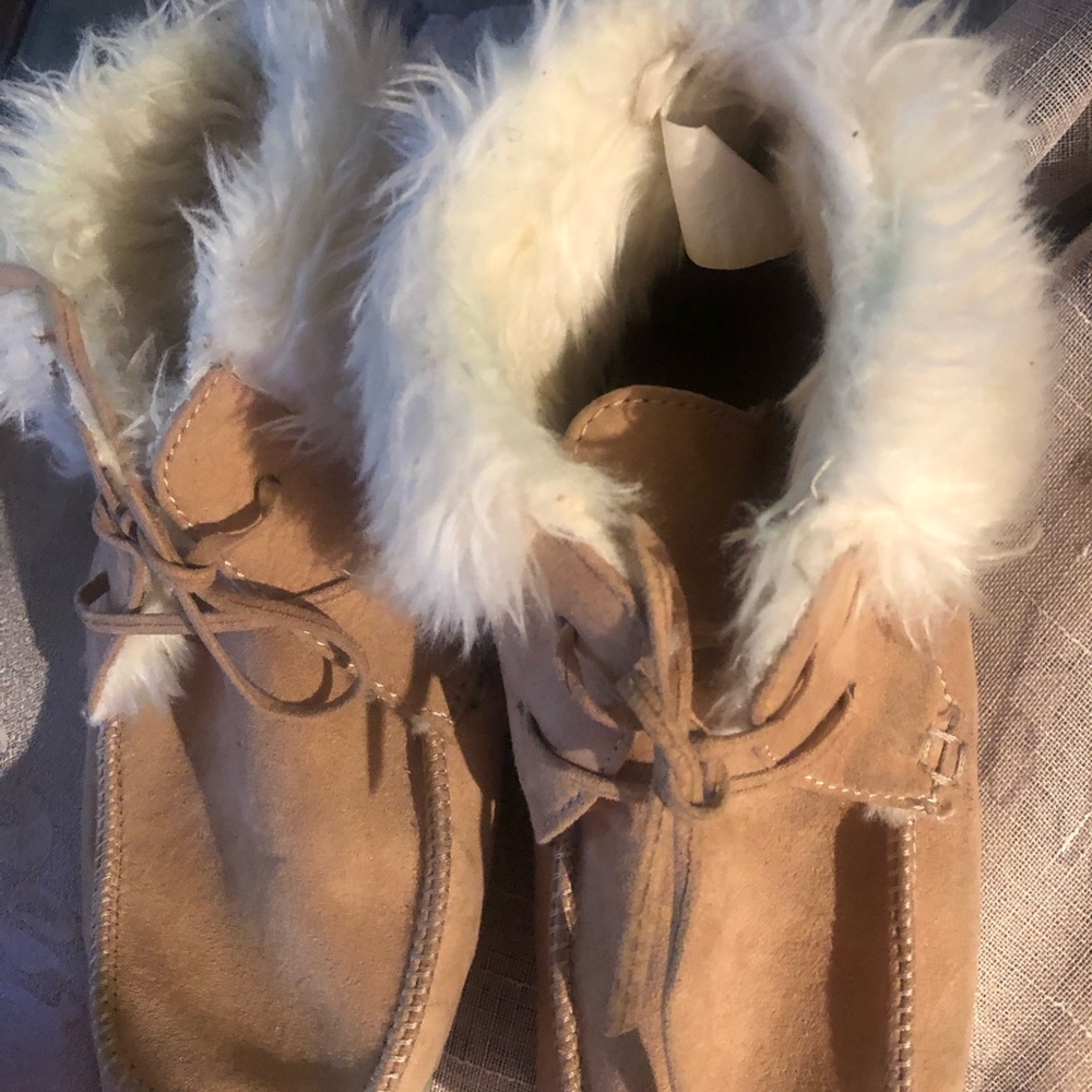 Shoes - Picture 6 of 6